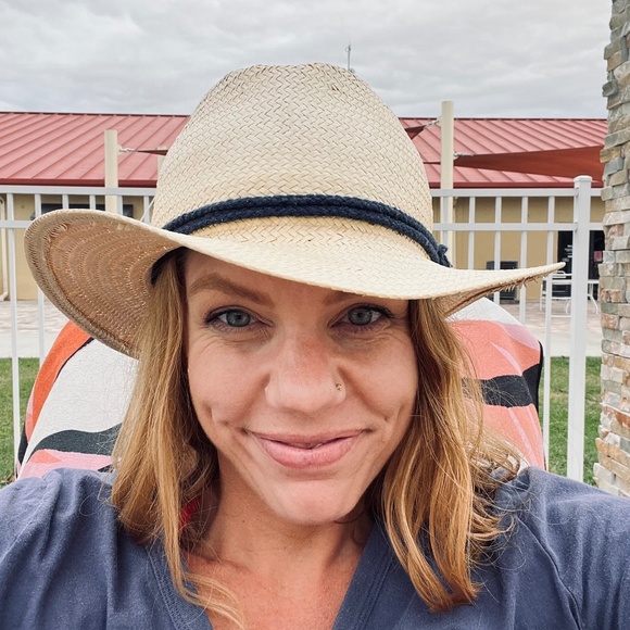 ⭐️ Thoughtful offers are always welcome ⭐️ - Picture 2 of 2